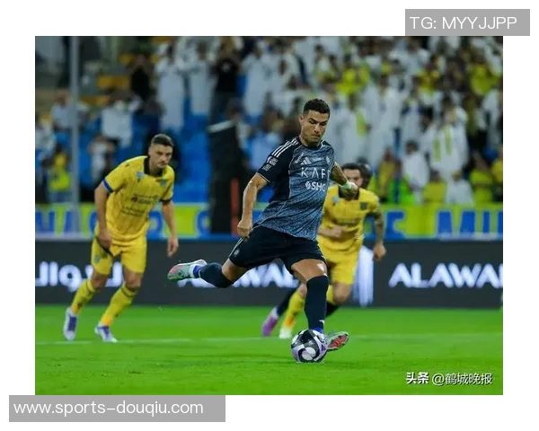 C罗友谊赛上半场被替换下场利雅得胜利与对手战成平局