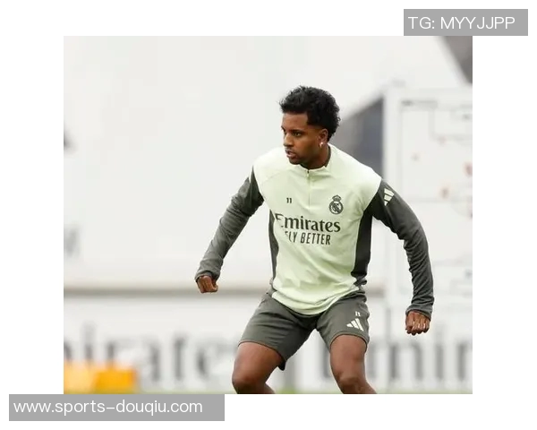 利物浦寻求租借贡萨洛拉莫斯替代伊萨克本赛季表现出色