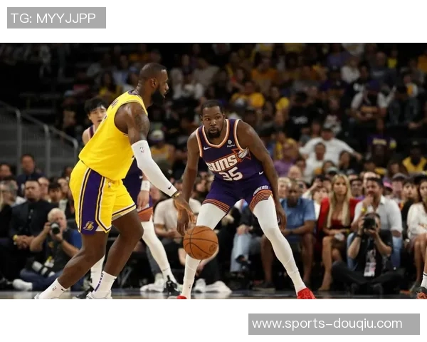 年满37岁依然闪耀赛场乐福与杜兰特成唯一无失误20分球员