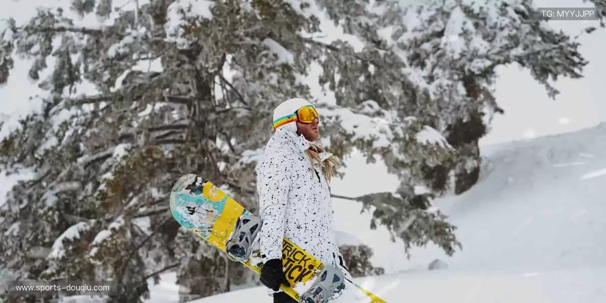 🏀 巅峰对决，不容错过！🏅